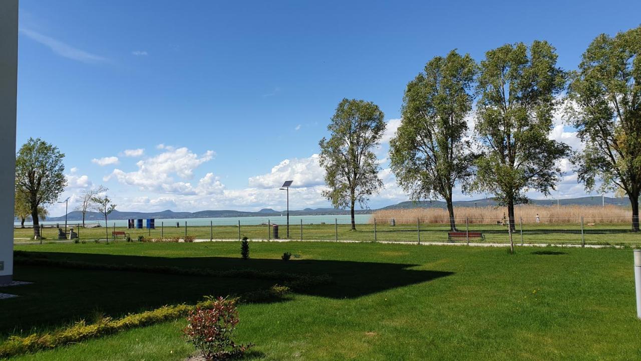 Lelle Resort B20 Balatonlelle Εξωτερικό φωτογραφία