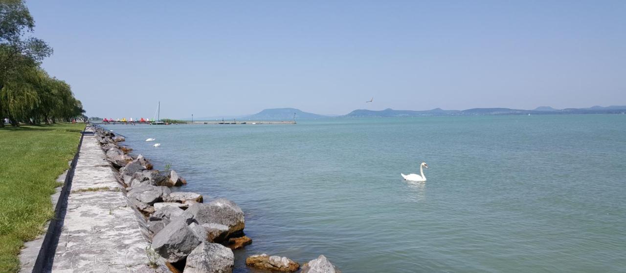 Lelle Resort B20 Balatonlelle Εξωτερικό φωτογραφία