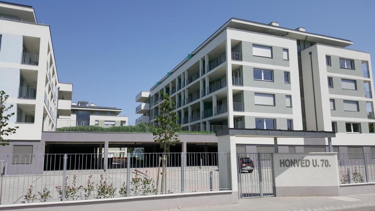 Lelle Resort B20 Balatonlelle Εξωτερικό φωτογραφία