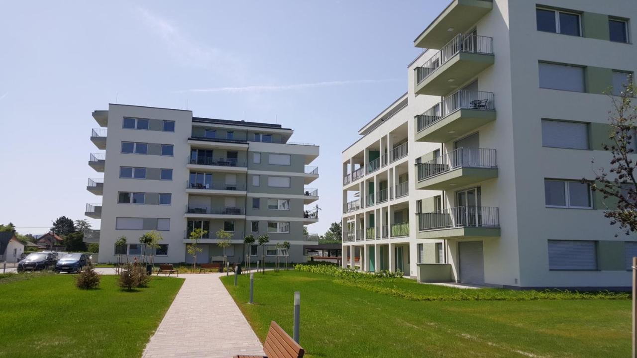 Lelle Resort B20 Balatonlelle Εξωτερικό φωτογραφία