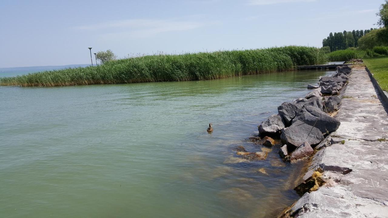 Lelle Resort B20 Balatonlelle Εξωτερικό φωτογραφία
