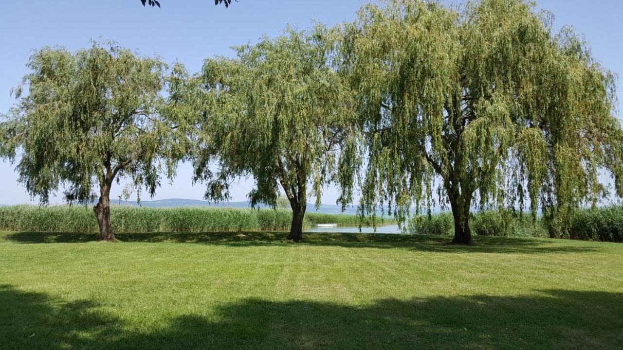Lelle Resort B20 Balatonlelle Εξωτερικό φωτογραφία