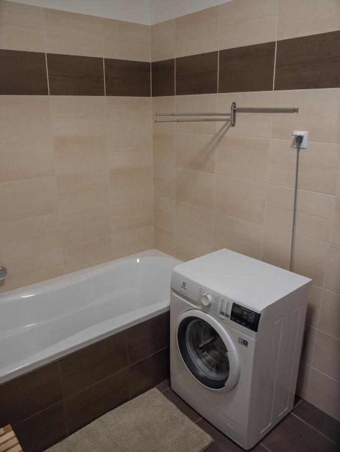 Lelle Resort B20 Balatonlelle Εξωτερικό φωτογραφία