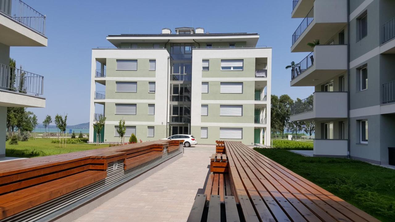 Lelle Resort B20 Balatonlelle Εξωτερικό φωτογραφία